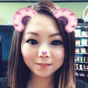 Meet your Posher, Clara